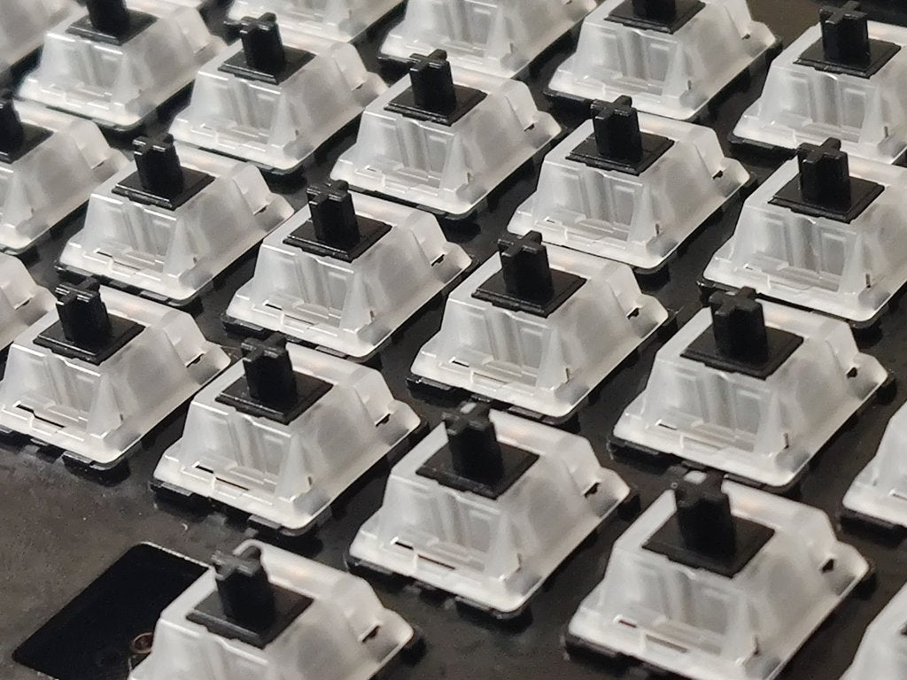 [INSTOCK] - OPBLACK Linear Switches R3